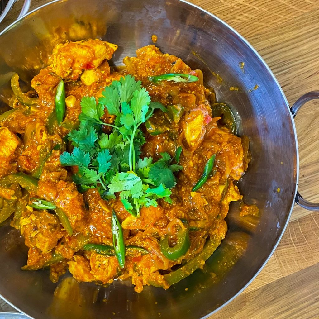 Tandoori Garlic Chilli Chicken Curry - Documenting My Dinner